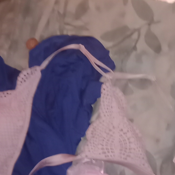 Bra set - Picture 2 of 2